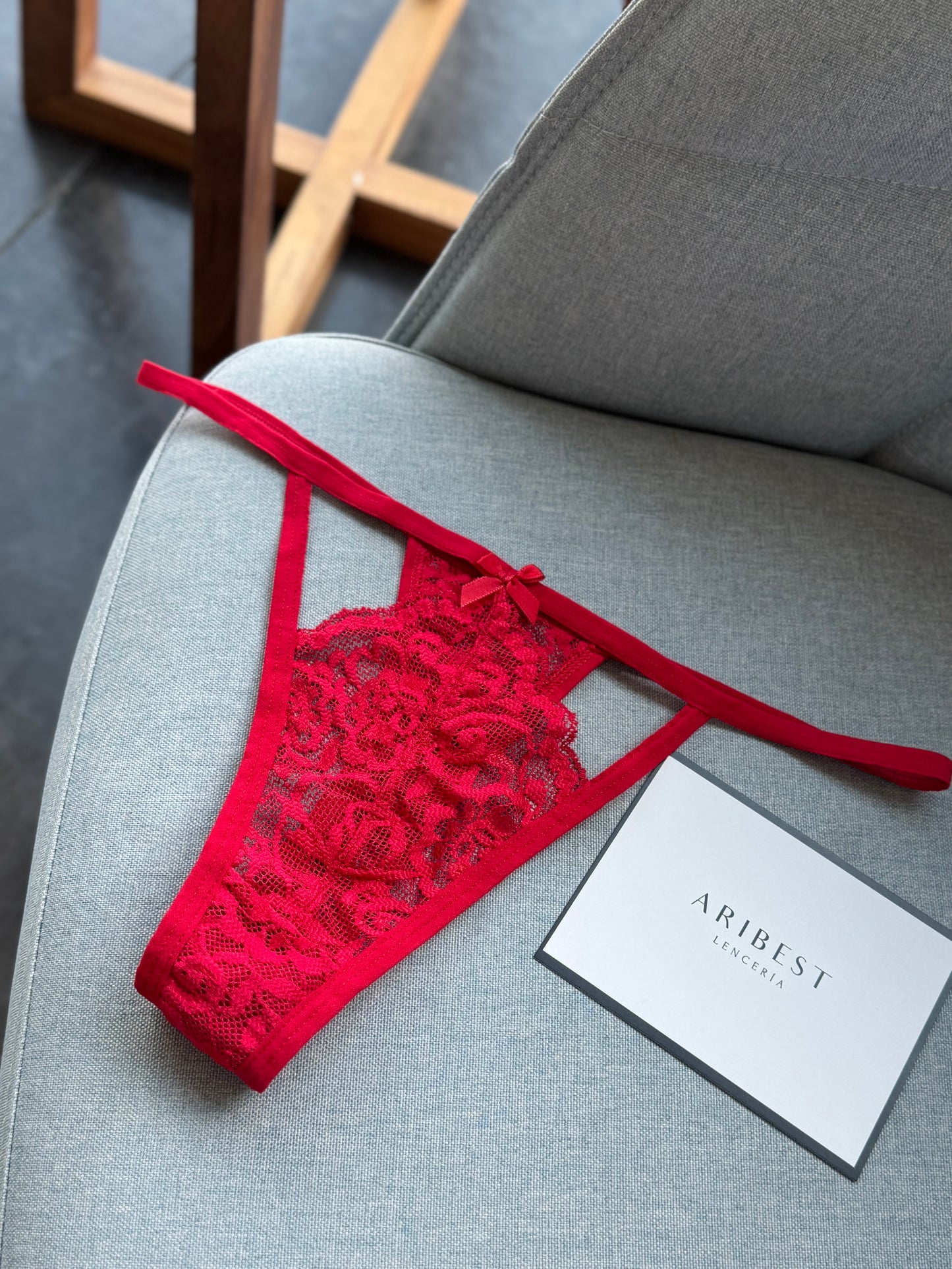 TANGA LILY