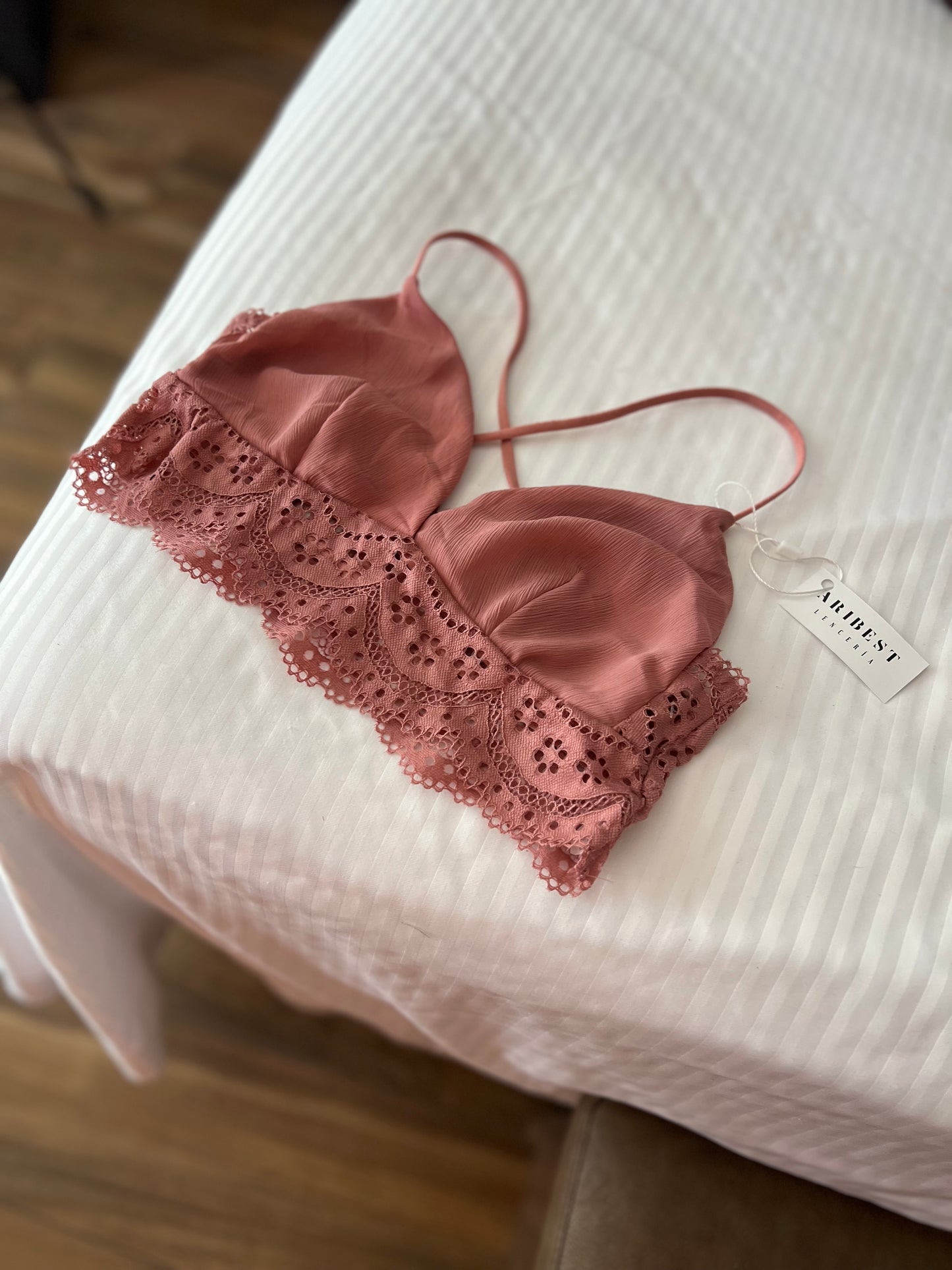 ELAINE BRALETTE
