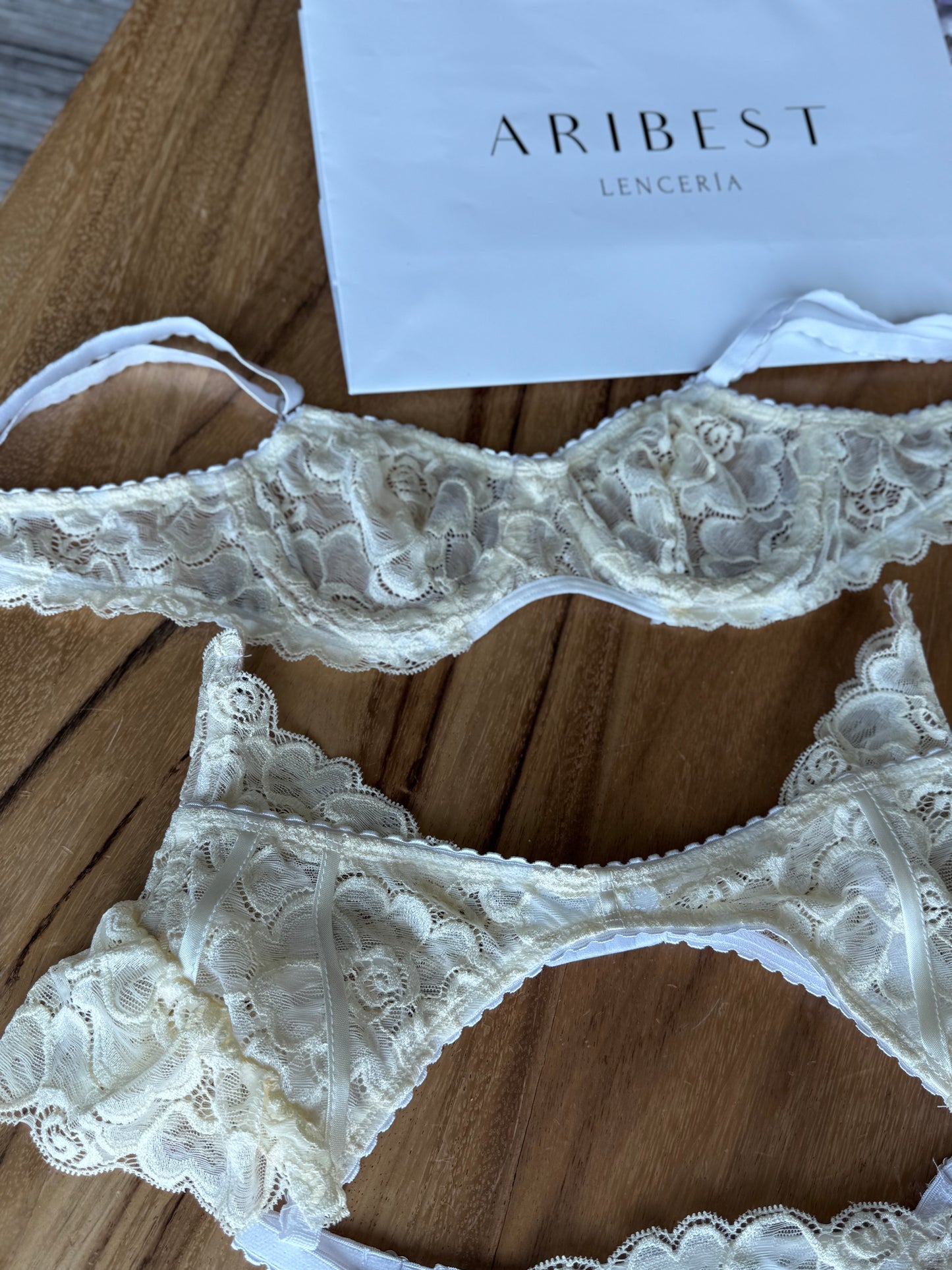 LIGUERO BELLE