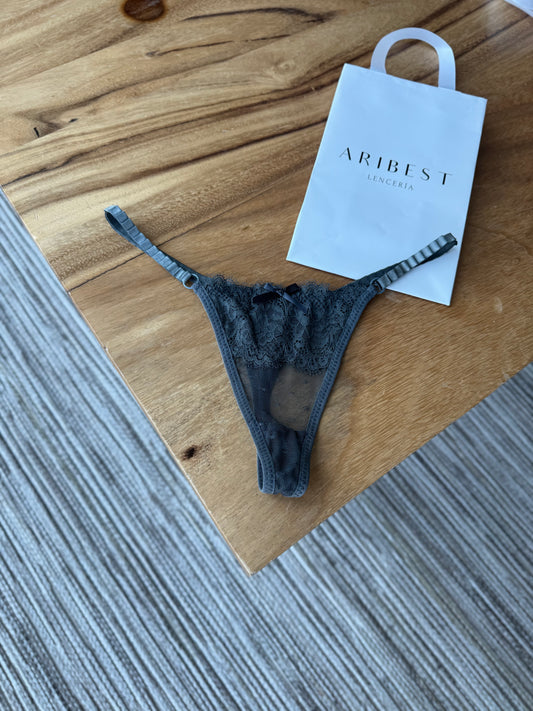 TANGA AMALIA