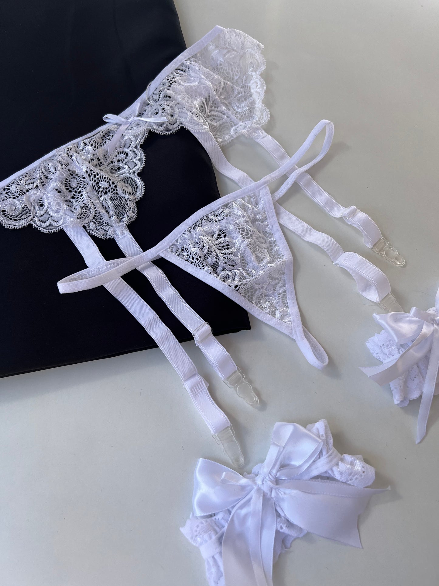 AGNES GARTER